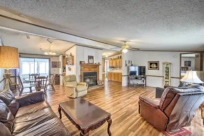 Image de Rustic Family Home + Acreage ~ 20 Mi Hocking Hills