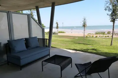 Image de Appartement en bord de mer, 2 chambres, piscine, parking, animaux admis