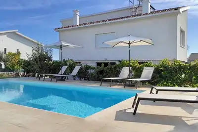 Fantastic vacation home with pool in the village of Alijó, in the heart of the Douro Valley