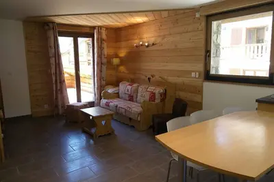 Image de Centre station, 1er étage, terrasse, balcon, parking, télévision, casier à ski, 70m², Valloire