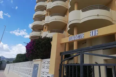 Image de Bel appartement au 4ème étage, terrasse orientée Sud Est avec vue, piscine et garage!
