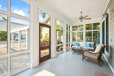 Image de WaterColor Home + Complimentary Lsv- 250 Needlerush by Royal Destinations