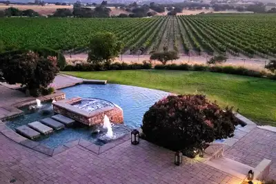 Image de Mira Vista Vineyard Estate - Pool and Spa