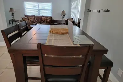 Image de Beautiful 3 bedroom house 5 mins from Singer Island Beach!