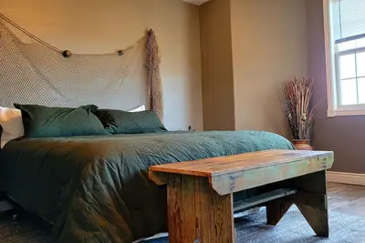 Image de Penthouse w/ Lake View & private deck- next to Sdc