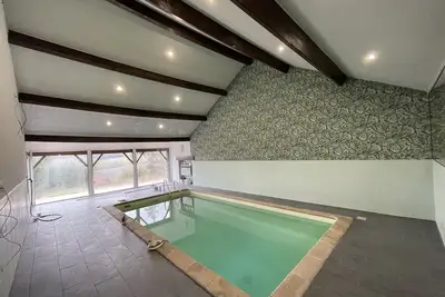 Image de Maison 21 couchages, piscine intérieure chauffée, 1h de paris