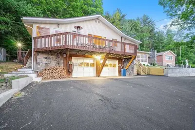 Image de South Shore Lake House Hideaway