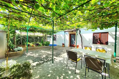 Maison de vacances avec climatisation et terrasse