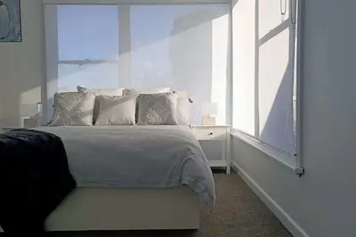 Image de Exquisitely furnished house walking distance to Afl Mars Stadium