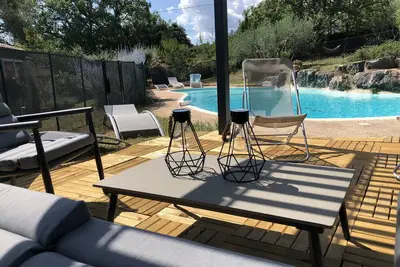 Image de maison provençale \" le Lagon\" idéale pour familles