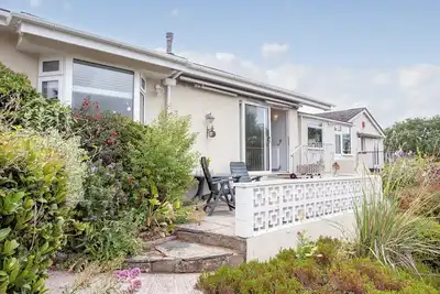 Image de Leighwood Cottage is perfect for a romantic getaway.