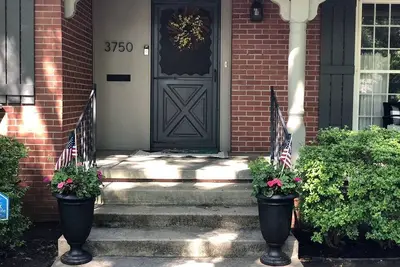 Image de Great Midtown house near Southern Hills and centrally located!