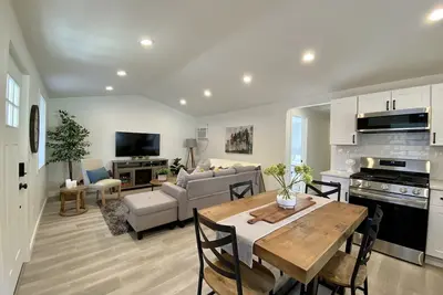 Image de Cozy “Pet-Friendly” Bungalow in Downtown Coeur d’Alene