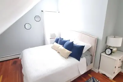 Image de Contemporary Coastal 2 Bed