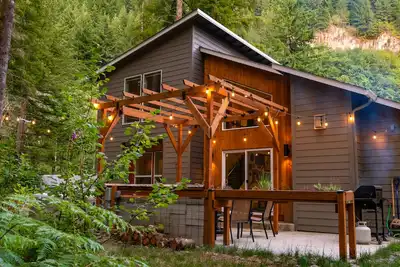 Image de Forest+River Haven @ Timber Moon Cabin w/ Hot Tub