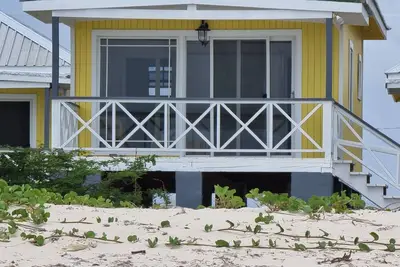 Comfortable 1-Bed Cottage in Codrington Barbuda