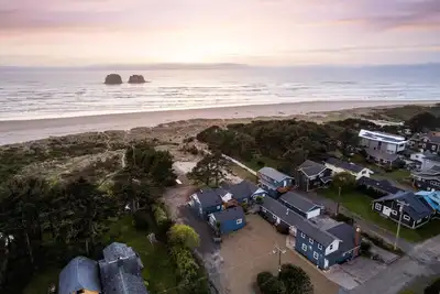 Image de Great Deals on Summer Stays!