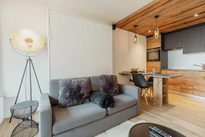 Image de Studio rénové et élégant en plein centre