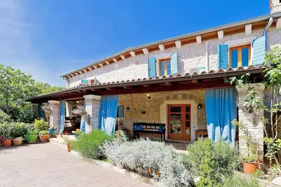 Image de An oasis of peace - 15 minutes to the sea!