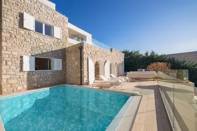 Image de Heavenly Villa With Spectacular View And Pool