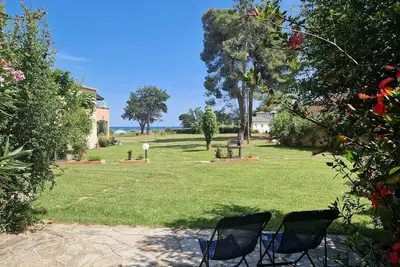 Image de Maison mitoyenne T3, pour 4 à 6 personnes, vue mer.