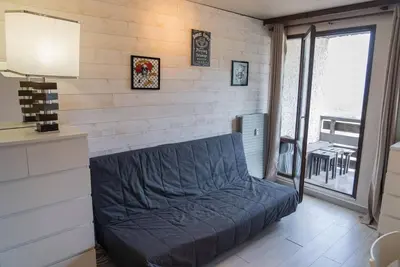 Image de 100m du centre station, 5ème étage, balcon, télévision, casier à ski, 19m², Les Orres