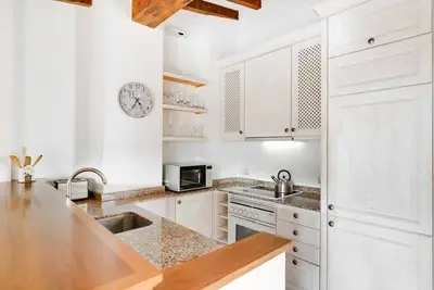 Image de Romantic Penthouse 1 Bedroom With Terrace (4-B)