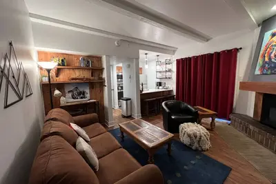 Image de 1st Floor Mountain Retreat - Cozy - Views - 5 minutes to Steamboat Resort!