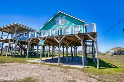 Christina's Heaven - 3 Bedroom 1 Bath with a view of the Intracoastal Waterway