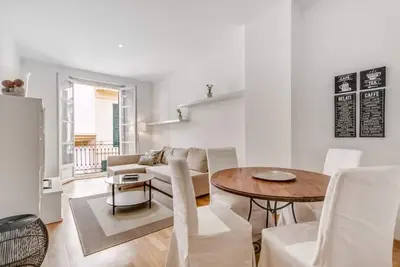 Image de Apartment With Glass In The Old Town Of Palma (1-B )