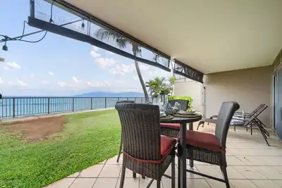 Image de Hale Ono Loa 120 Oceanfront 2bd w Ocean View Ac Pool