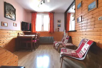 Image de Appartement T2, Vue Montagne, centre, ski, cures, proche télécabines et thermes