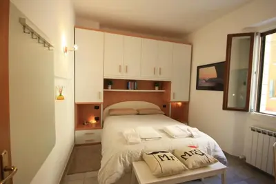 Image de Cadillac apartment, a few minutes to train Station