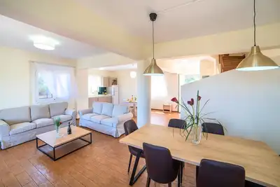 Image de Duplex apartment in villa with fantastic pool