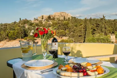 Image de Central Apartment with Acropolis View