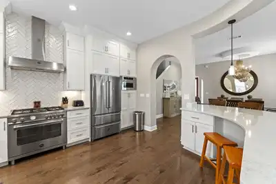 Image de Walk to Beach ~ Gated Community ~ Gourmet Kitchen