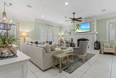 Image de Pet Friendly ~ Back Patio ~ Community Pool