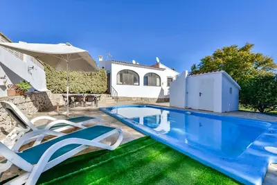 Image de Casablanca. Villa de trois chambres à proximité des plages et des services dans un quartier très calme