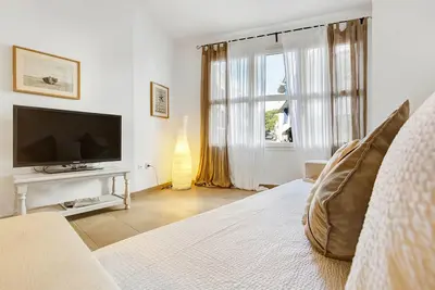 1mart 01 - Petit studio rénové situé à seulement 50 m de la plage de Llafranc