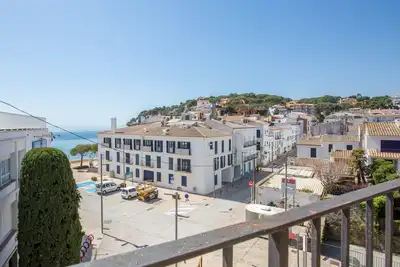 Image de 1mars 02 - Appartement simple avec 3 chambres situé sur le front de mer de la plage de Llafranc