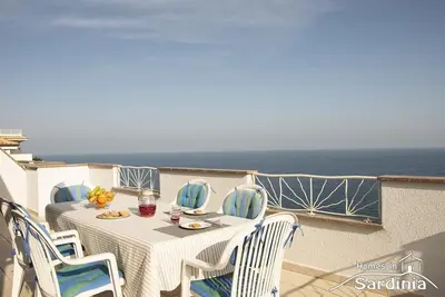 Image de A 5 minuti da Cala Ostina! Una terrazza sul mare