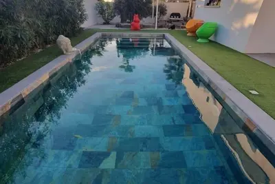 Image de Grau d'Agde, la Villa Nomade avec piscine : havre de paix à 400m de la plage.
