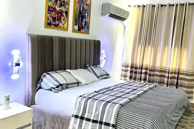 Image de Ikoyi midland home