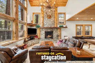 Image de Snow Summit Bike Ski Estate | Family Friendly