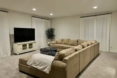 Image de Modern farm 2b 2b Walkout Basement Apartment - Falcon, Co