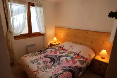 Appartement lumineux pour 4 à 6 personnes, 2 chambres, village avec parking privatif dans résidence