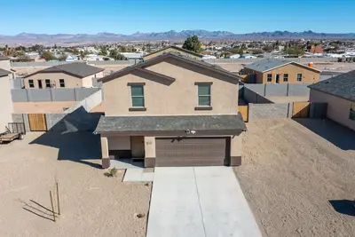 Image de Perfectly located home with a Game Room, 10 Mins Away From River