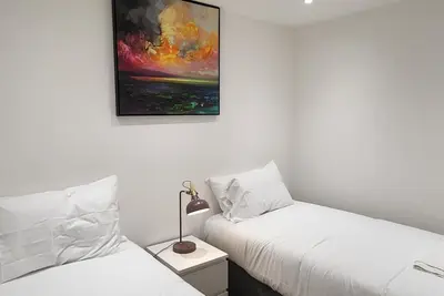 Garland Stylish Apartment 1 in Greater London