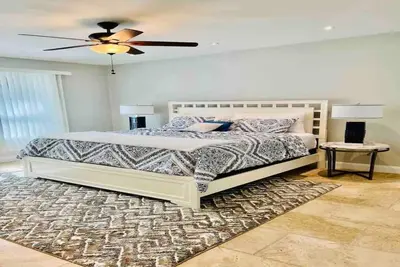 Image de Cozy vacation home 5 mins from downtown! ! !