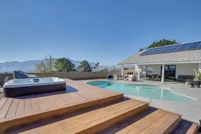 Image de Desert Hot Springs Home w/ Saltwater Pool & Views